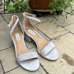 Steve Madden gray suede ankle strap block heel Irenee sandal 7.5
